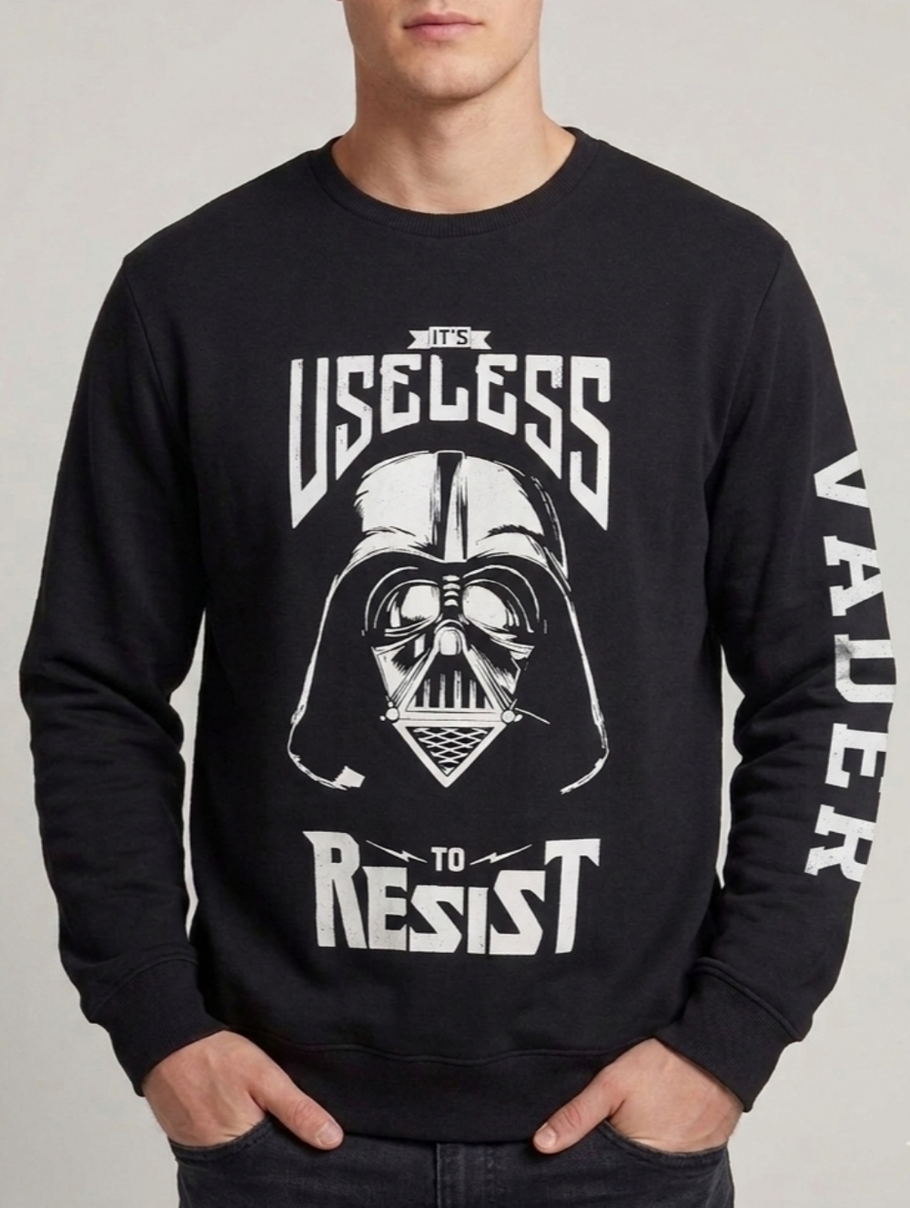 Sz M Star Wars Black Crewneck Unisex Sweatshirt with Soft Inner Fleece